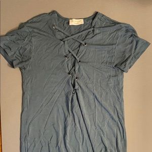 Cute V neck shirt